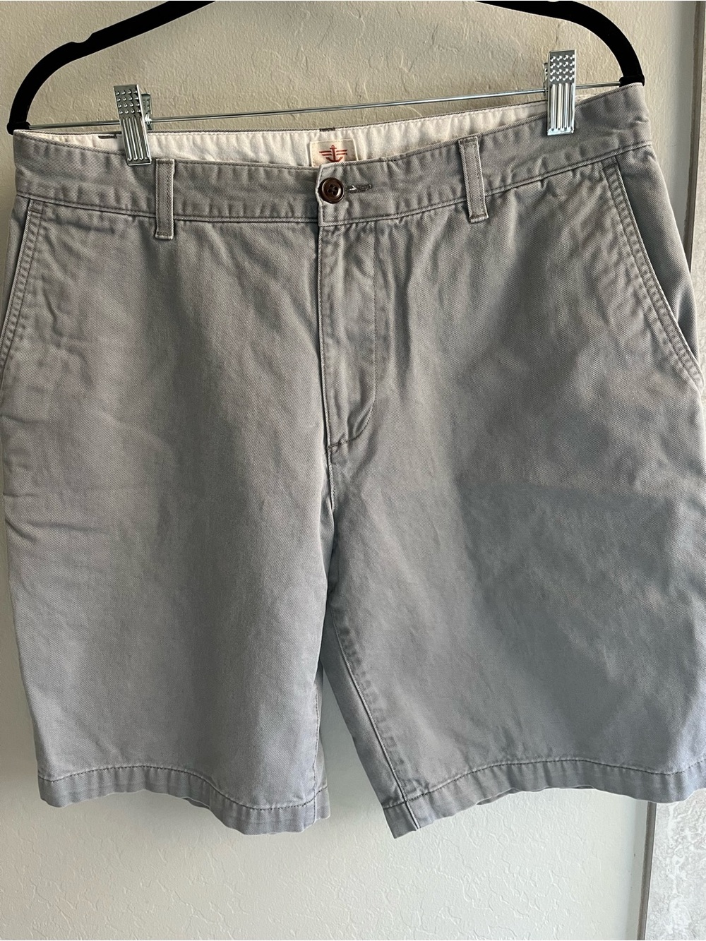 Dockers Men's Flat Front Chino Shorts in Light Gray, 33 Waist